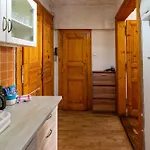 Downtown Apartment *